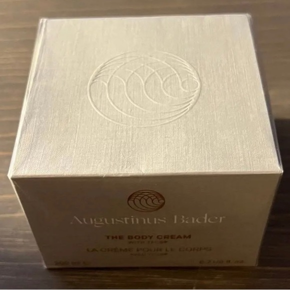 Augustinus Bader The Body Cream 200 ml/6.7 fl oz - Picture 2 of 4